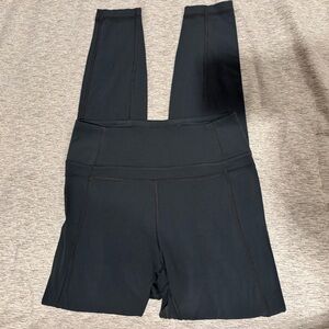 Lululemon pushing limits tight 7/8